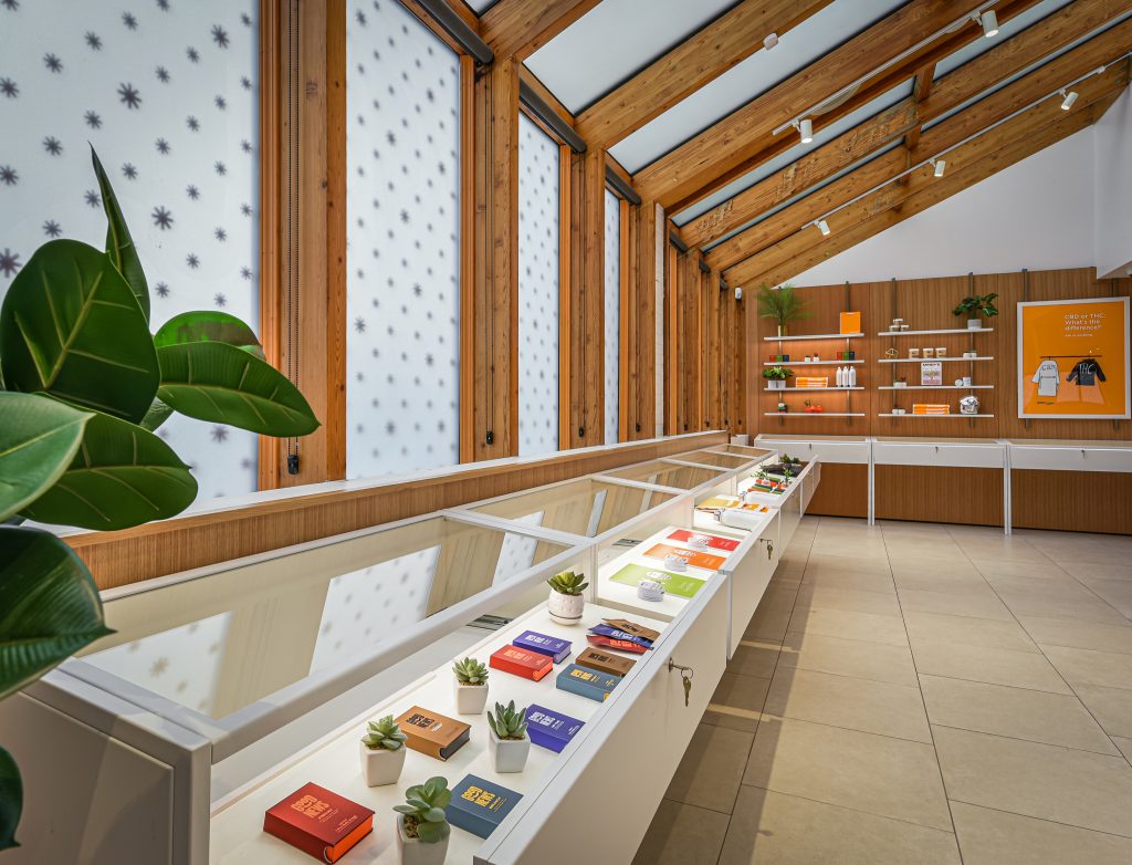8 Things to Consider When Choosing a Cannabis Display Case